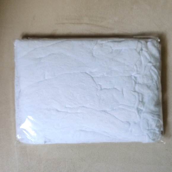 Elegant Moments Lace Halter Mini Dress, Queen 1x-3x Brand New without Tag - Picture 4 of 4